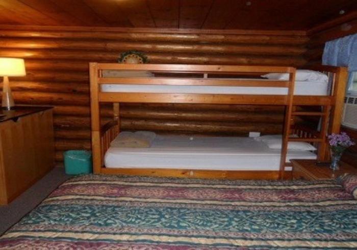 Seven Dwarfs Motel & Cabins レイク・ジョージ エクステリア 写真